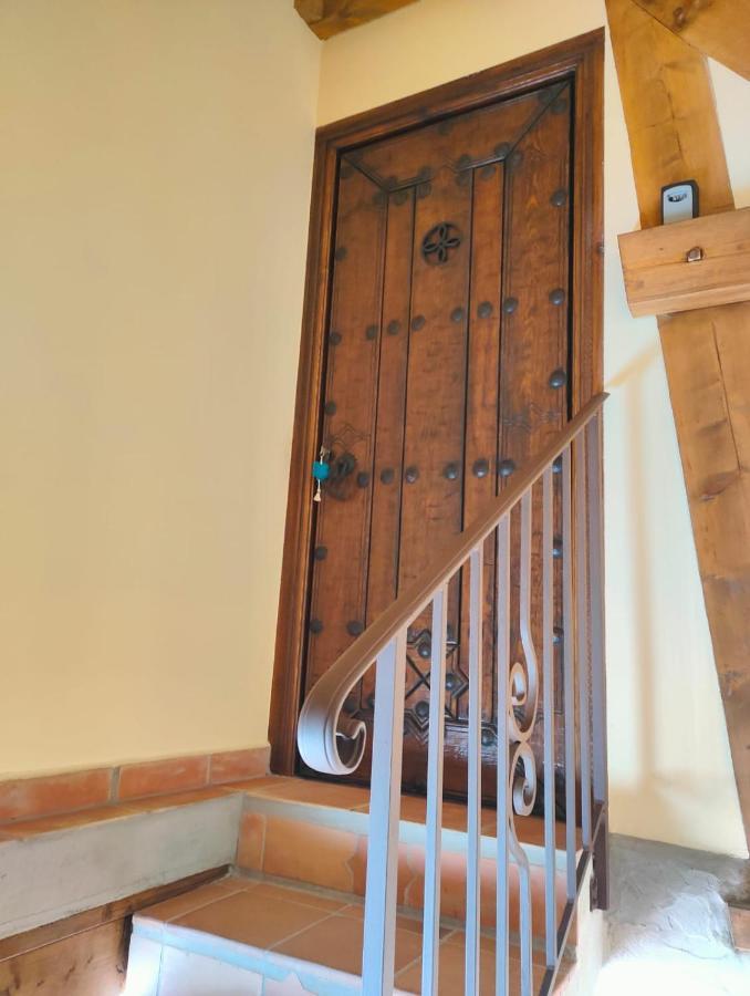 Entre Galets Apartment Sauveterre-de-Bearn Ngoại thất bức ảnh
